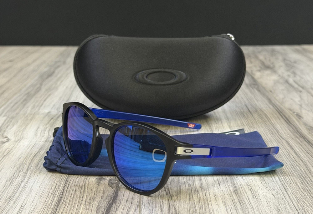 Oakley Latch Sunglasses Matte Black Sapphire Blue Mirror OO9265 Pouch NEW